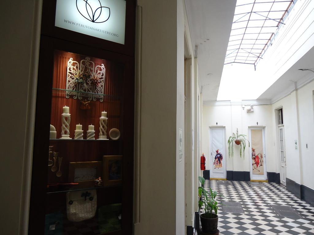 Hospedaje Santa Rosa- Centro Historico Лима Экстерьер фото
